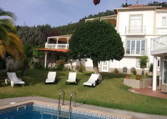 Vakantiepark Quinta Outeiro Da Luz *